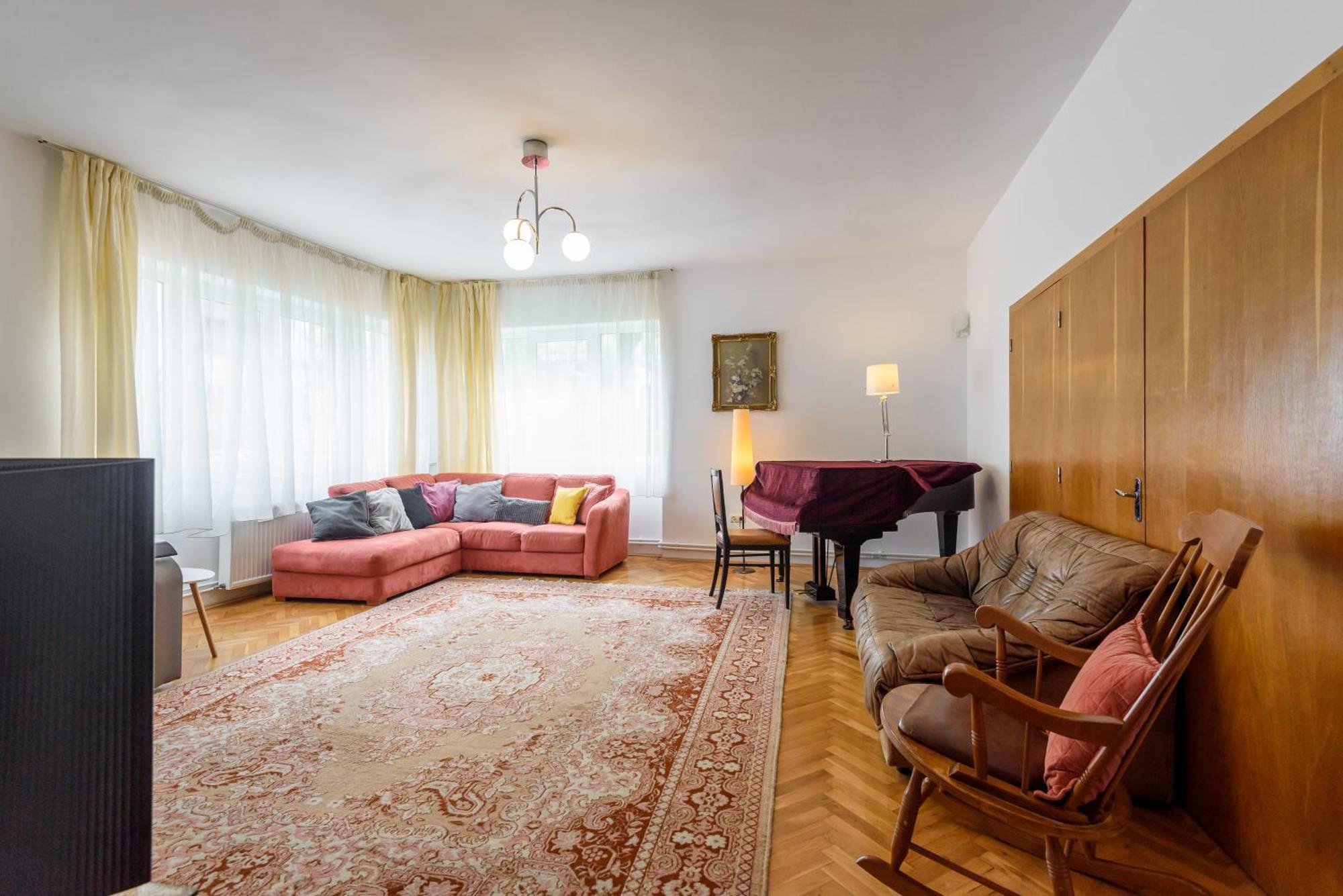 Casa Cu Cires Brasov Apartment Exterior photo